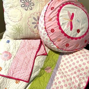 Pottery Barn Kids Twin girls bedding